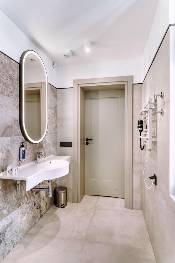 Hotel Eter Торунь Экстерьер фото