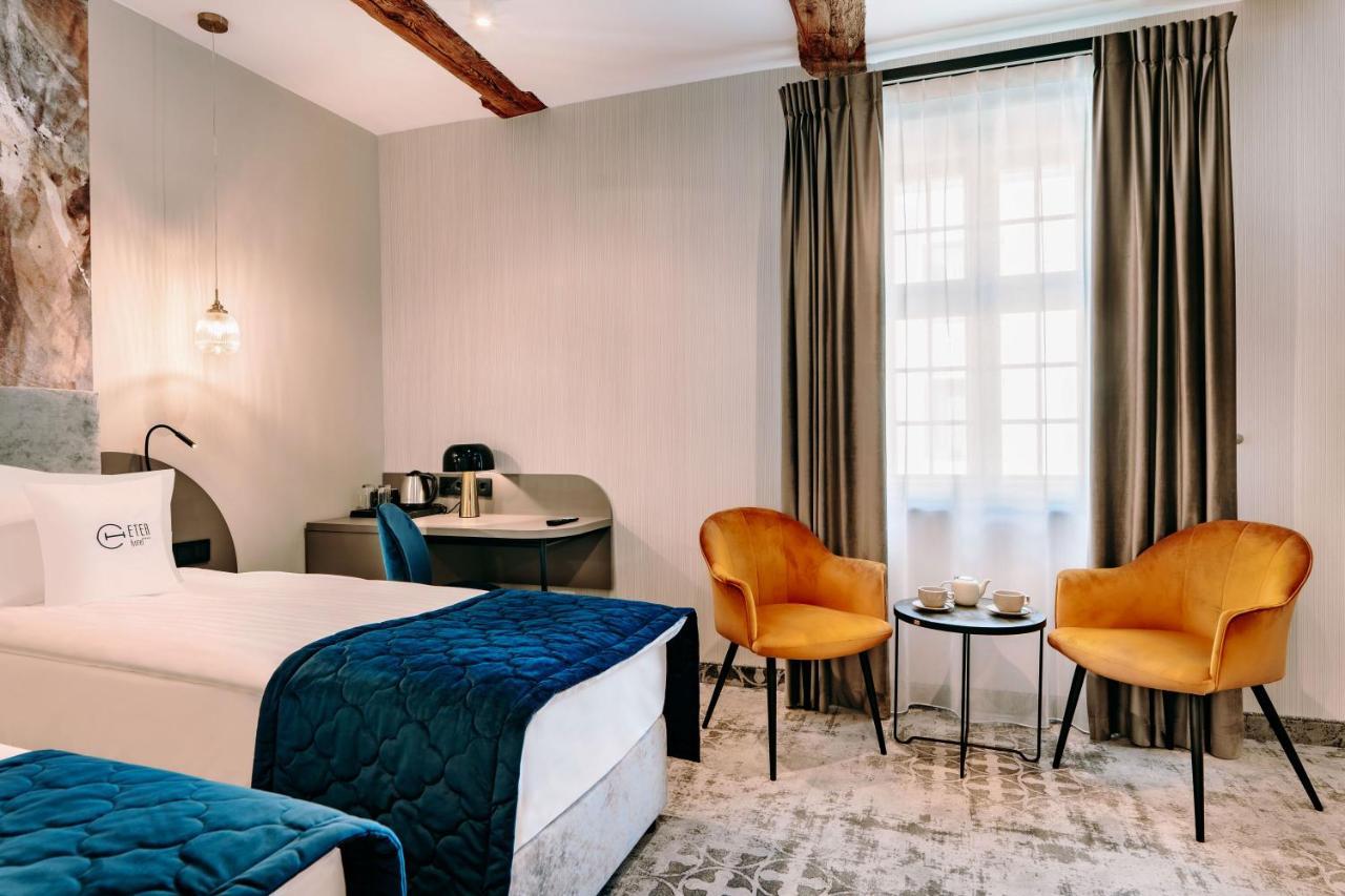 Hotel Eter Торунь Экстерьер фото