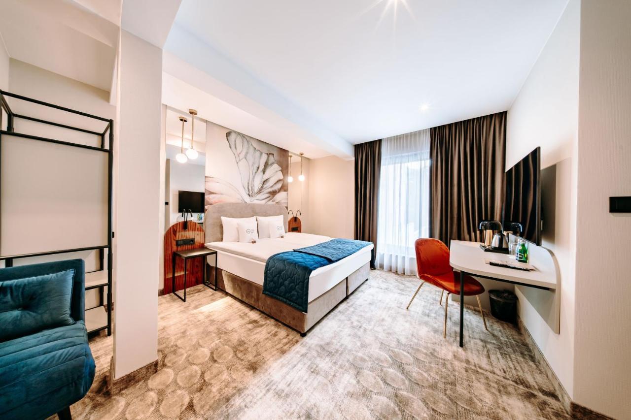Hotel Eter Торунь Экстерьер фото